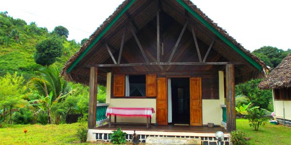 Atafondro lodge sainte marie bungalow exterieur